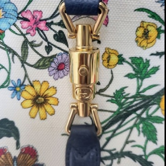 Gucci Small Jackie Hobo Flora Canvas handbag  Brand New - Picture 8 of 8